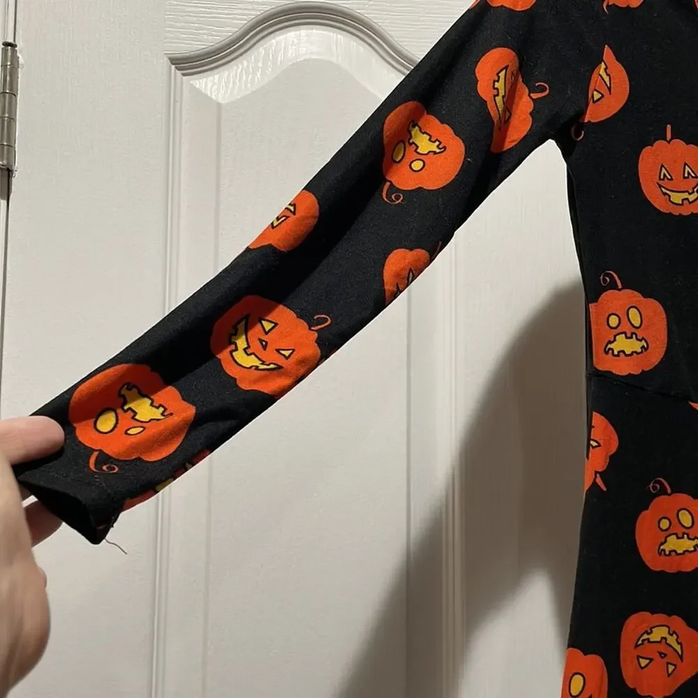 No comment 7/8 black Halloween pumpkin dress worn once euc washable soft stretch